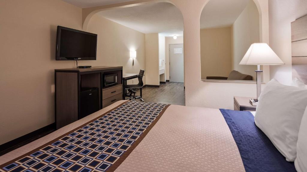 SureStay Hotel by Best Western Albuquerque Midtown