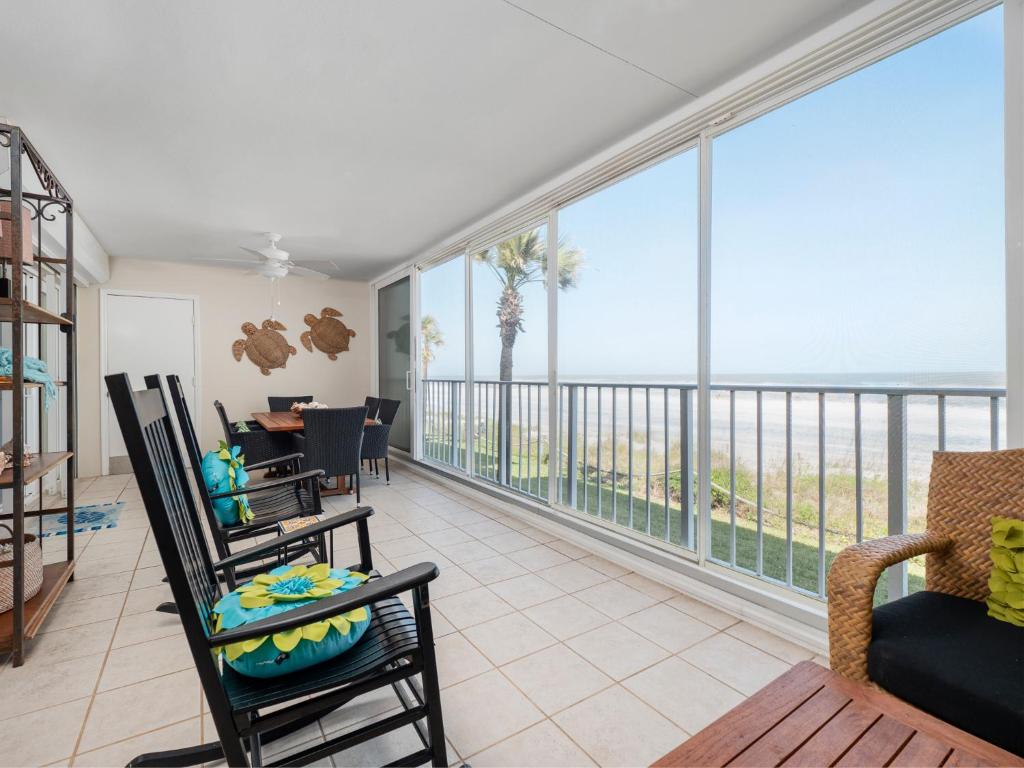 Ponte Vedra Breakers 651A, 3 Bedrooms, Beach Front, Sleeps 8