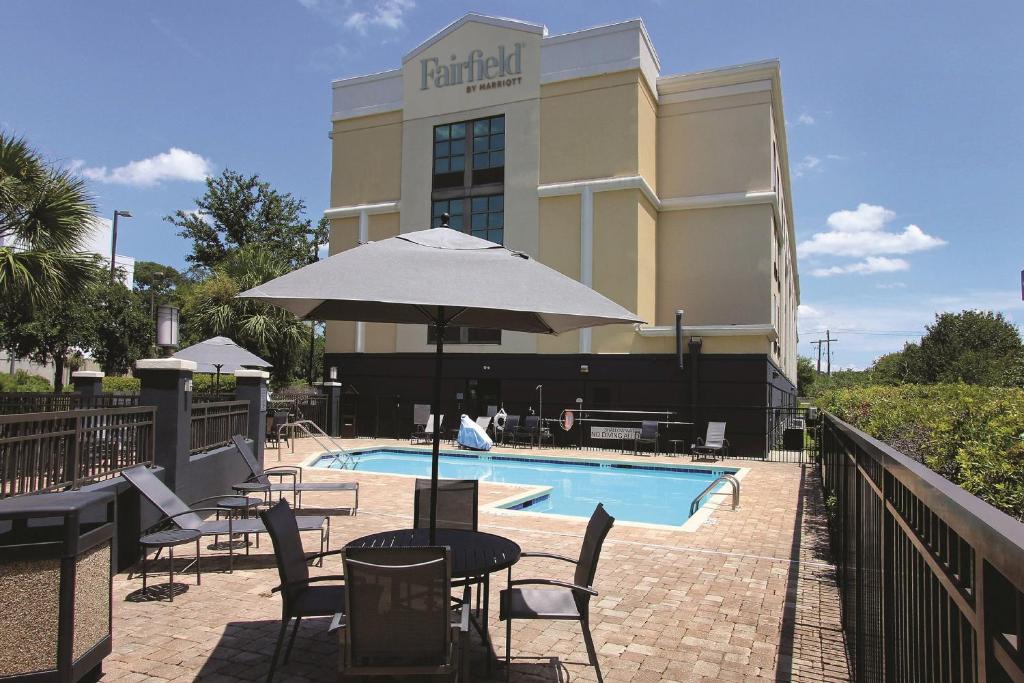 Fairfield Inn & Suites by Marriott Charleston Airport/Convention Center